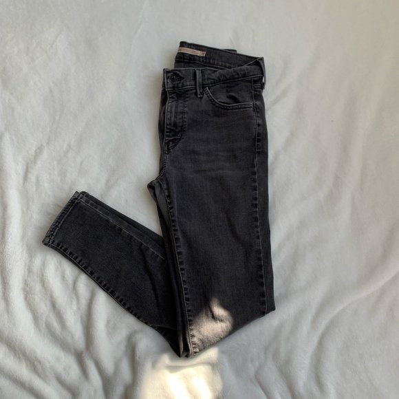 Levi's 720 High Rise Super Skinny jeans (size 28) - W28 L30 - US 6 - Picture 1 of 4
